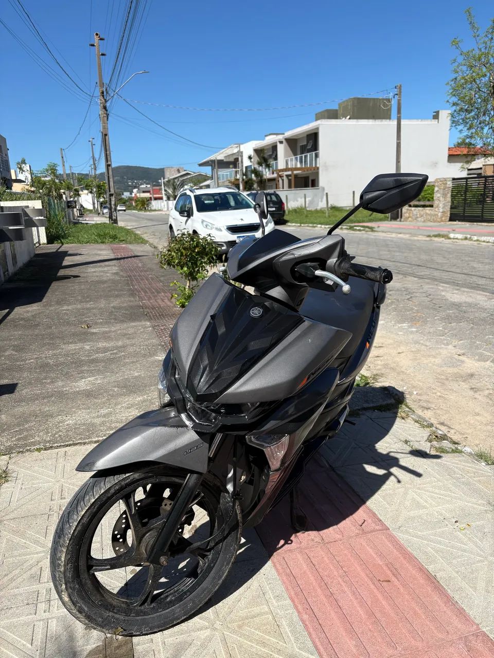 VENDO YAMAHA QUASE NOVA  - Foto 3
