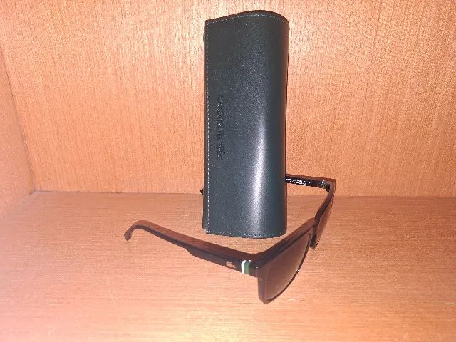 Óculos Lacoste L6041S Original com Lentes Originais e Estojo - Foto 2
