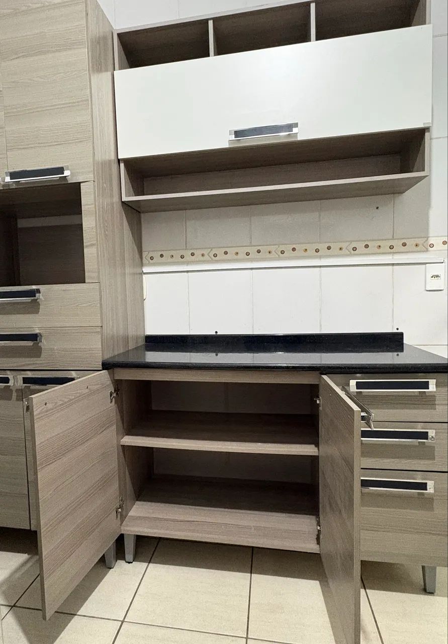 Título para OLX: Armário de Cozinha Completo com Bancada de Granito + Aéreo - Foto 2