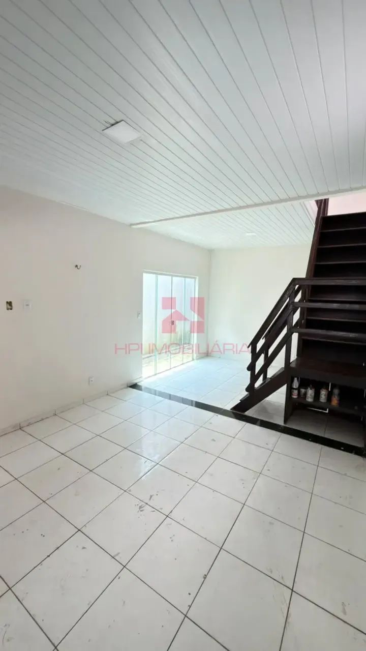 Casa ampla com 3 suítes   À vista! - Foto 4