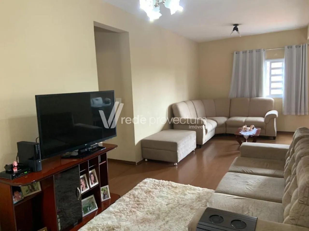 Apartamento à venda na Vila Industrial