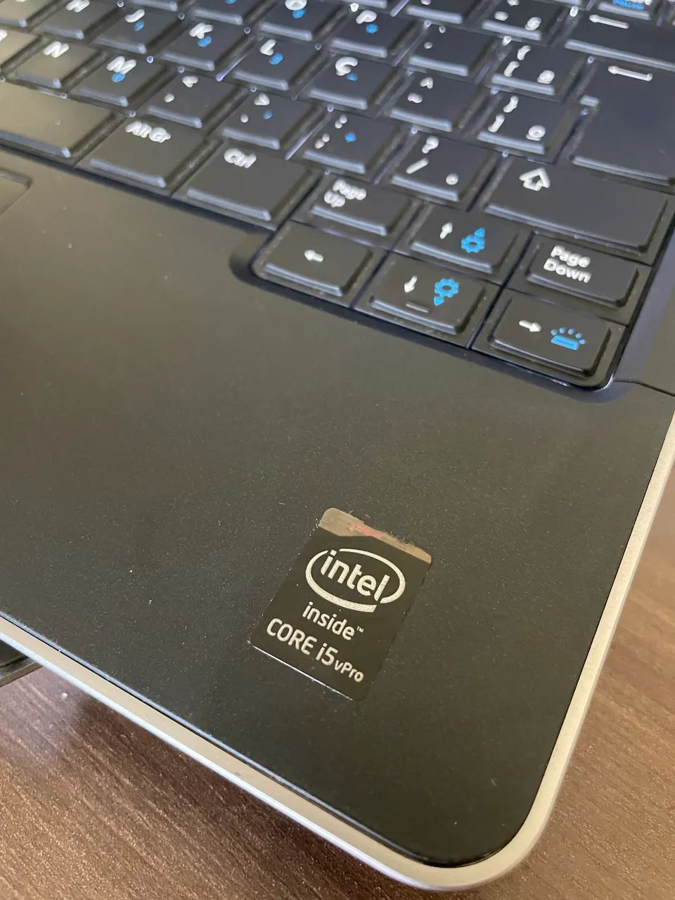 Notebook Dell i5 8GB de RAM + SSD - Foto 5