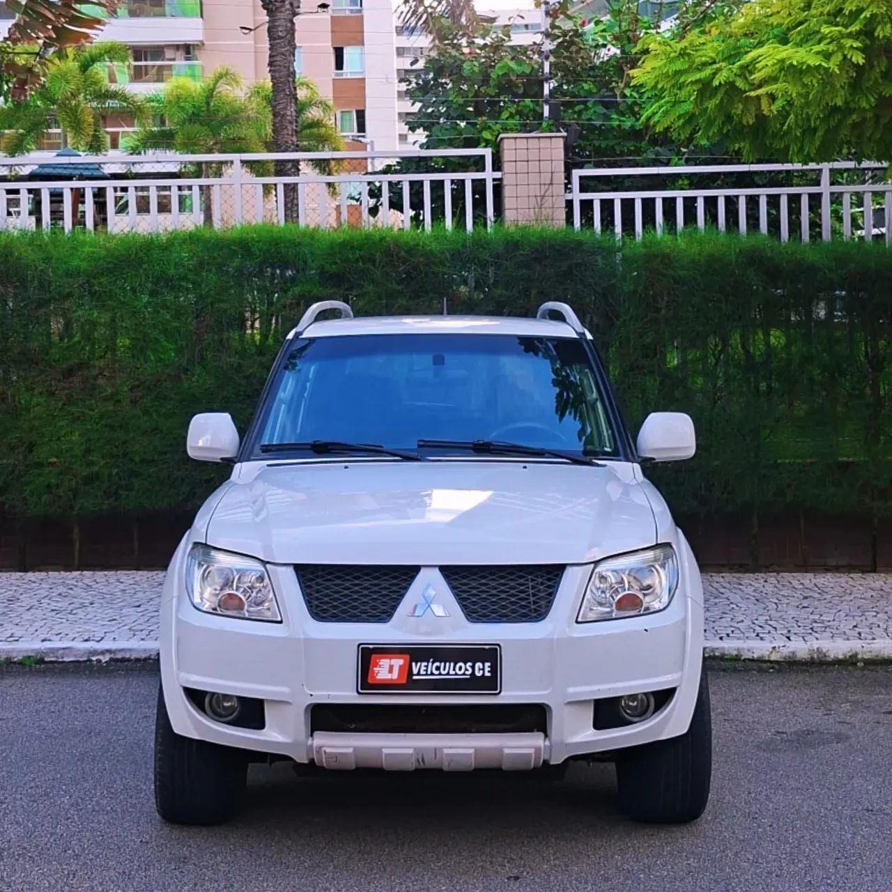 Mitsubishi Pajero 2014