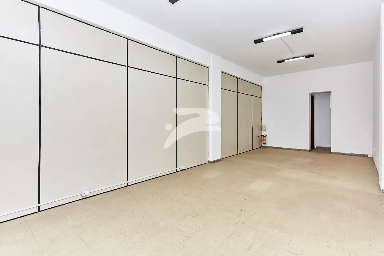 Conj. Comercial Roca Grande 30m² - Foto 4