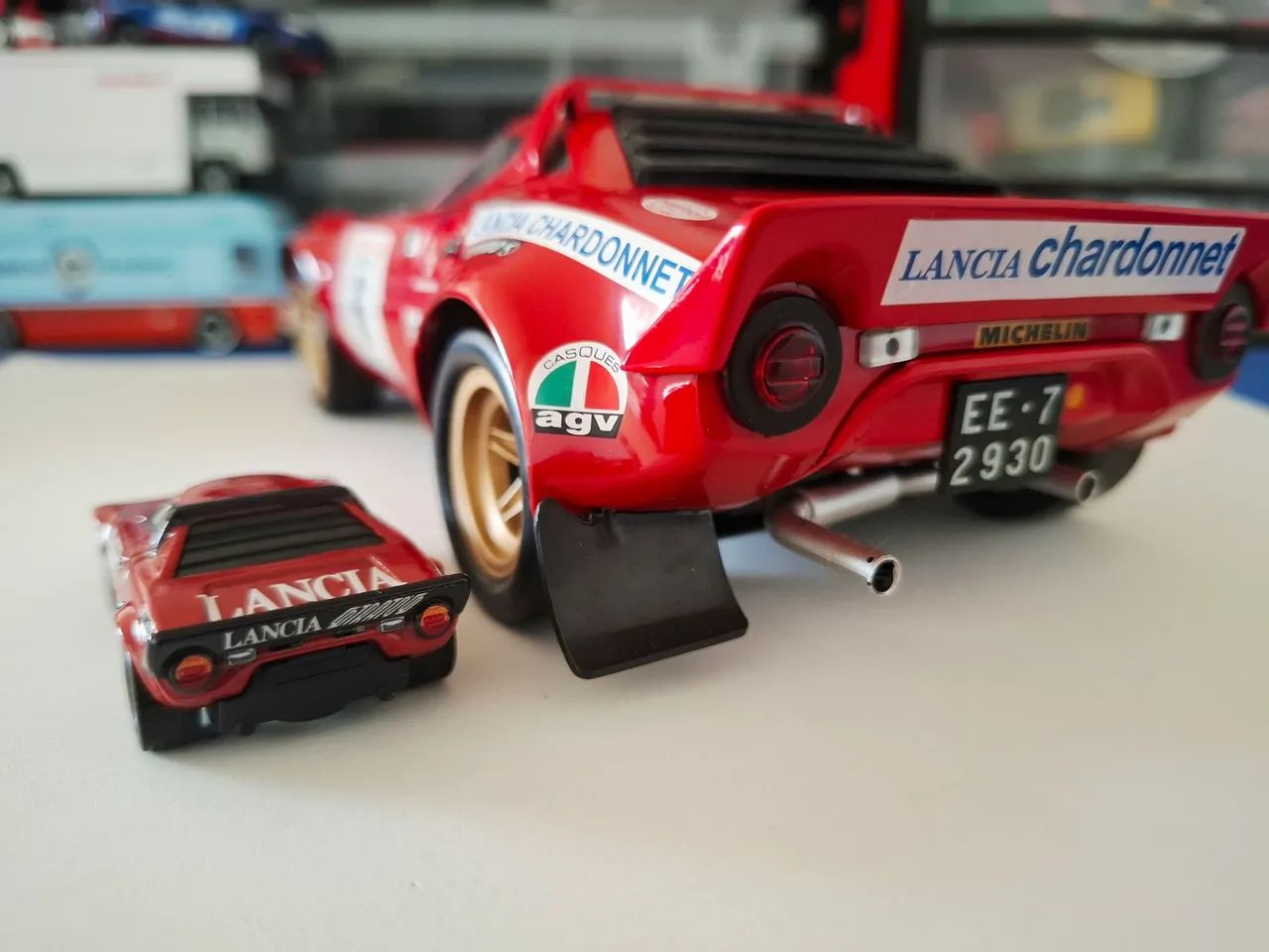Miniatura Lancia Stratus HF 1:18 e Hot Wheels 1:64!!! - Foto 5