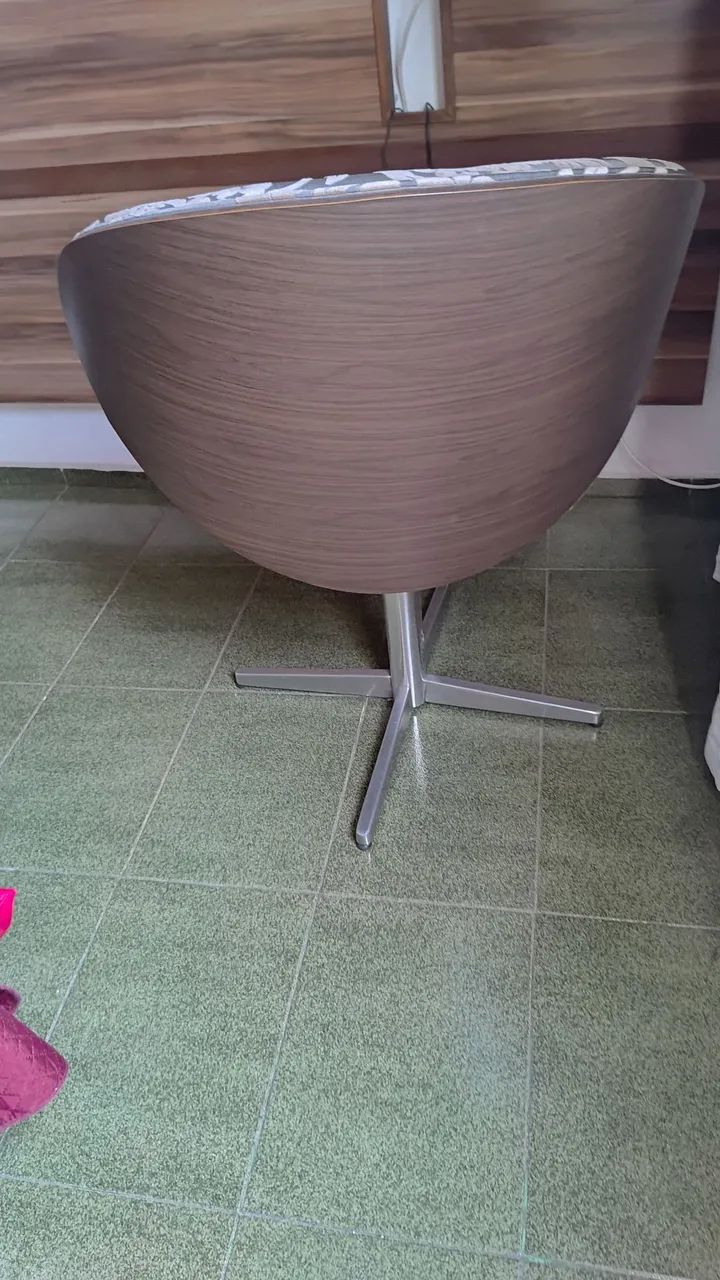 Poltrona giratória  - Foto 4