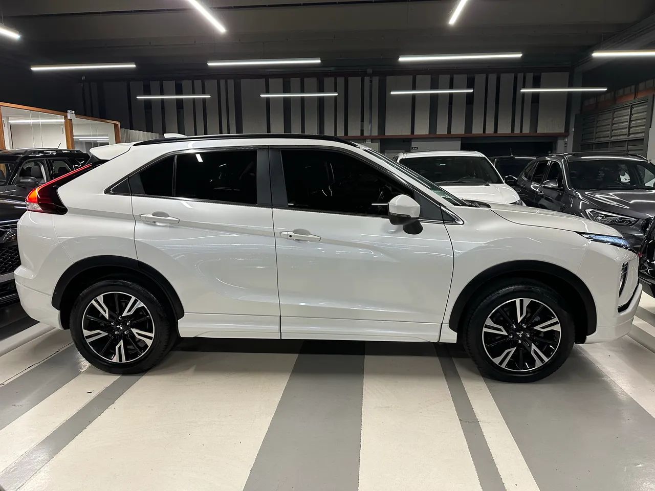 Mitsubishi Eclipse Cross HPE 1.5 16V 165cv AUT 2025 - Foto 3