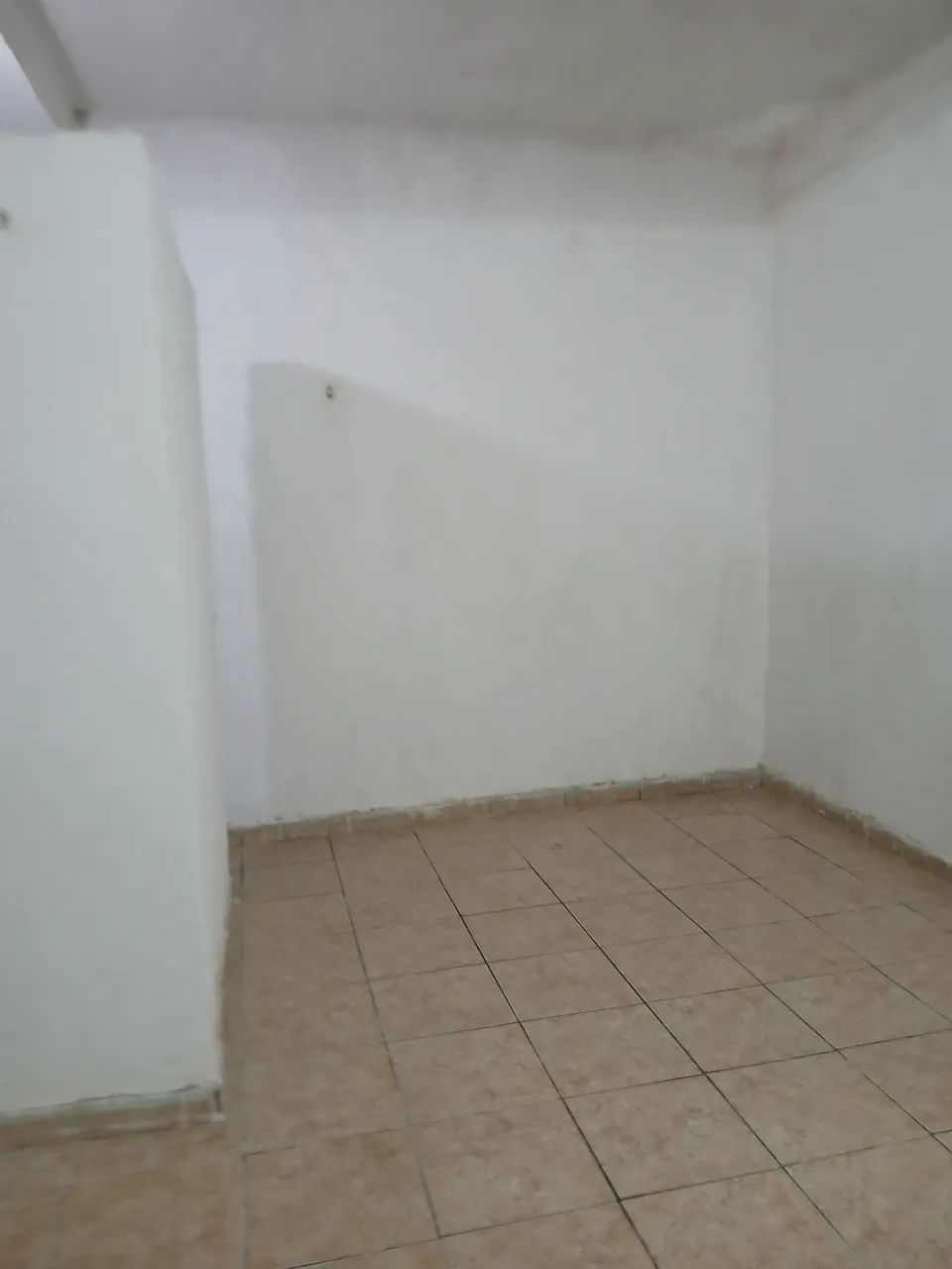 alugo quarto.  - Foto 4
