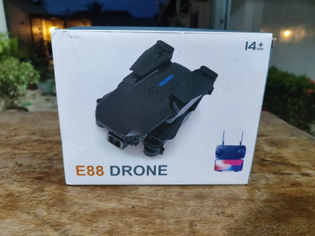 Drone E88 - NOVO LACRADO - Foto 5