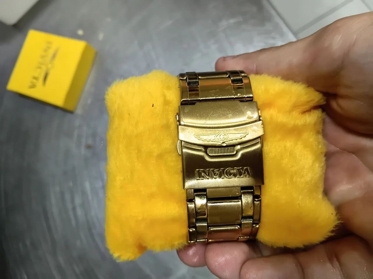 Estou vendendo esse relógio invicta 350 novo  - Foto 3