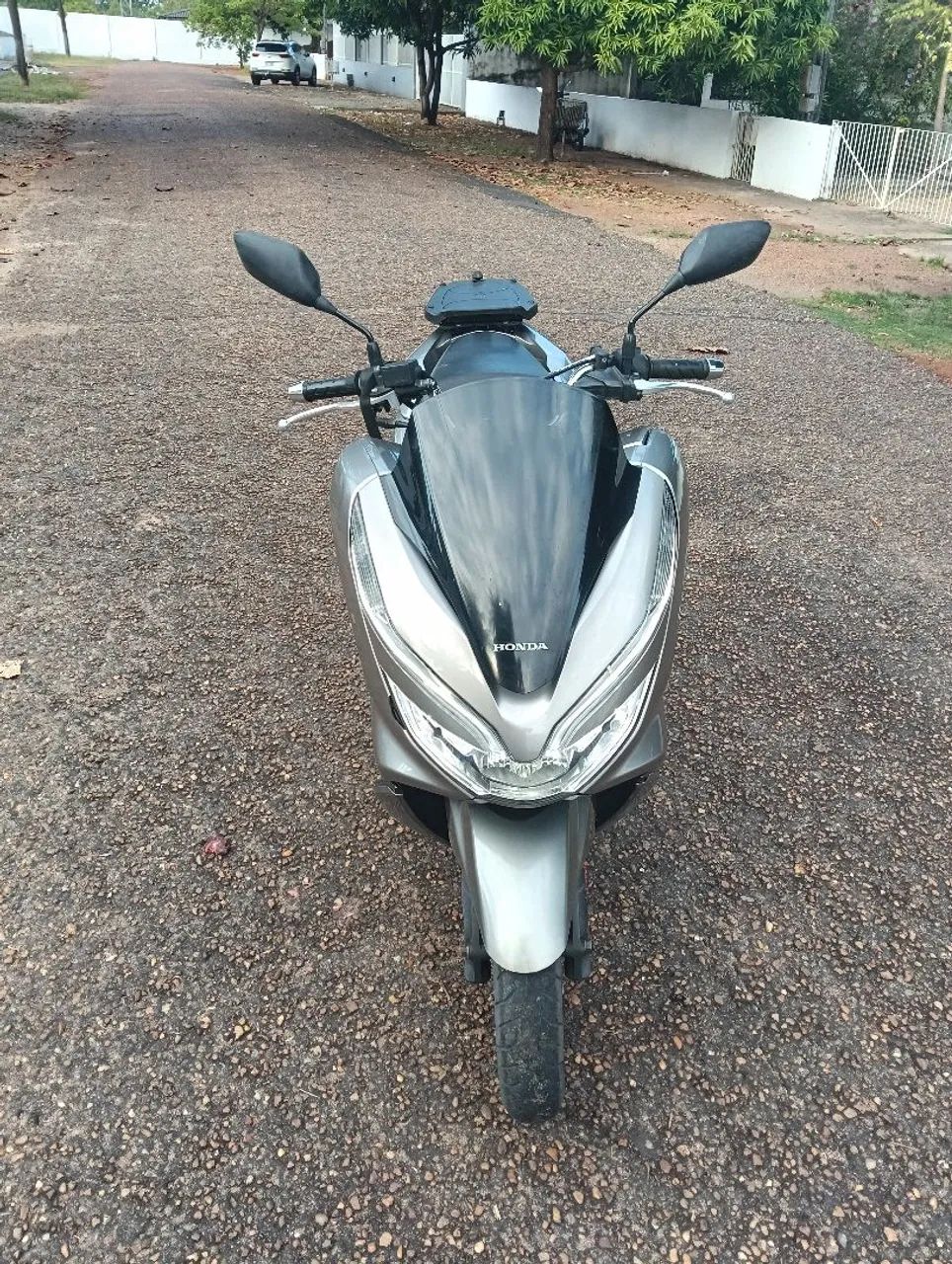 Honda PCX muito nova - Foto 3