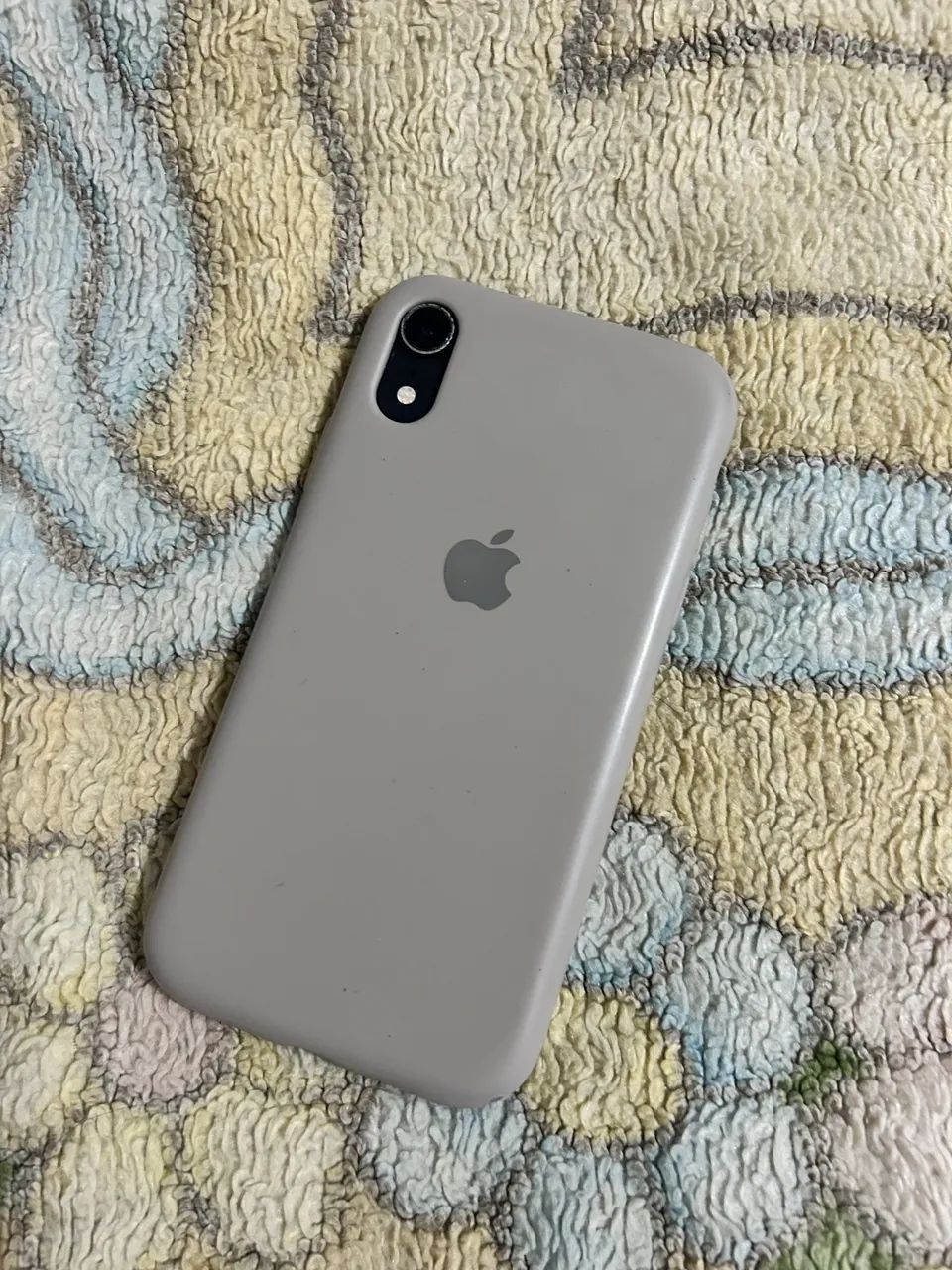 VENDO IPHONE XR (128gb) - Foto 2