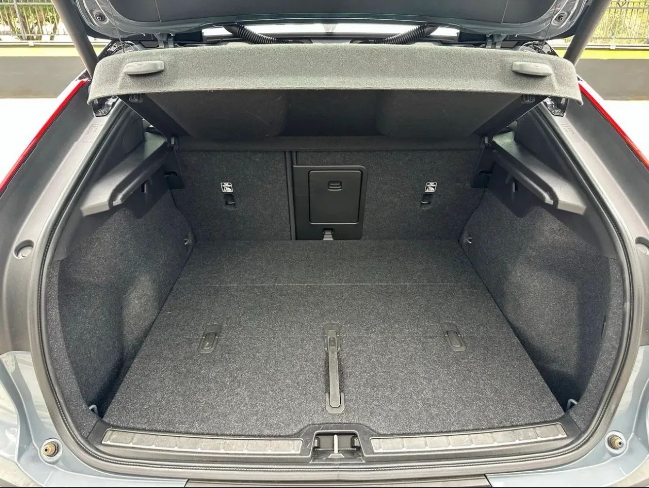 Volvo C40 Recharge Plus (elétrico) 2024 - Foto 5