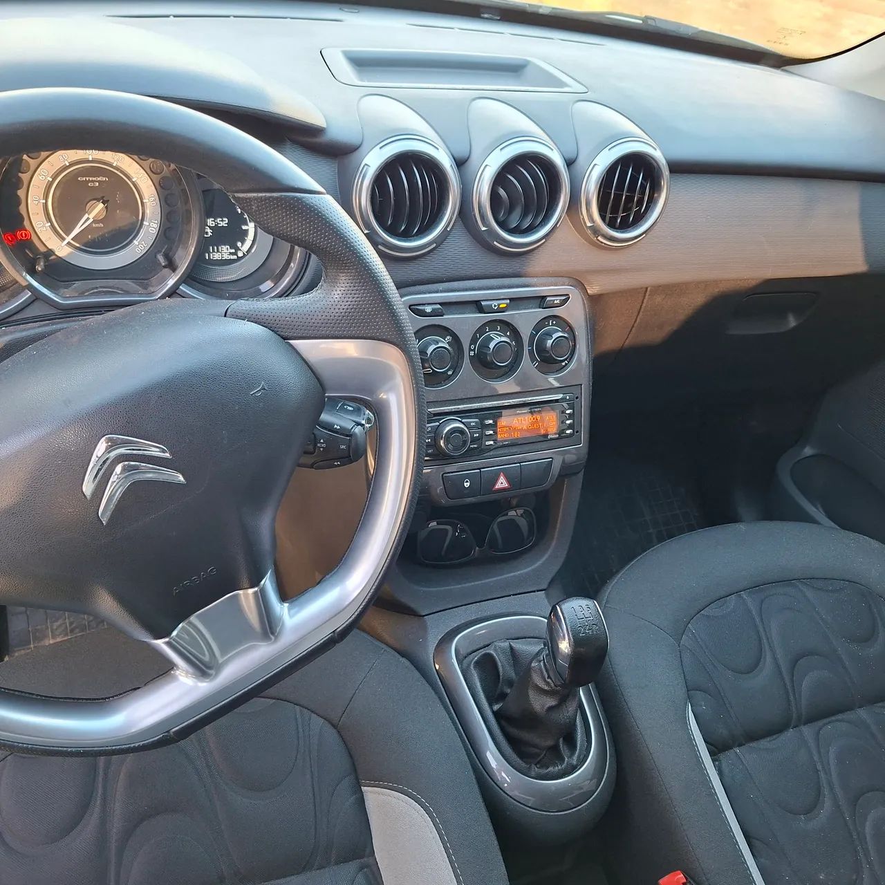 Citroen C3 Tendance 1.5 Flex 8V 5P Mec. 2014 - Foto 4