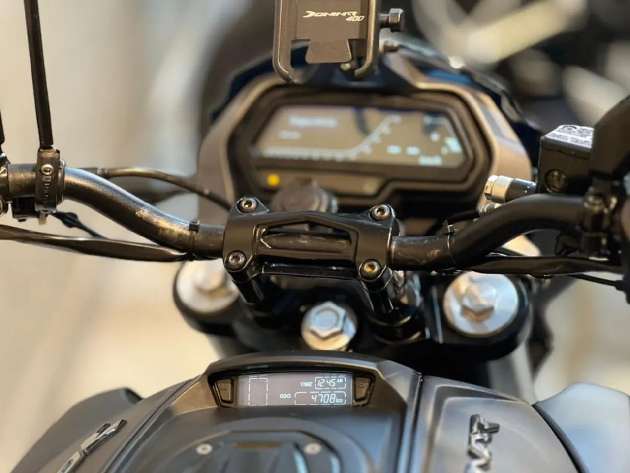 BAJAJ DOMINAR 400 - Foto 4