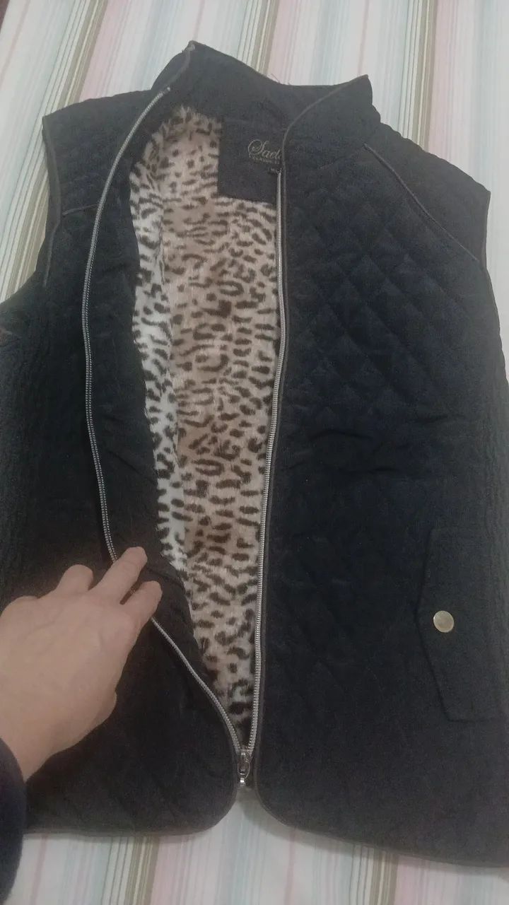 Roupas seminovas - Foto 2