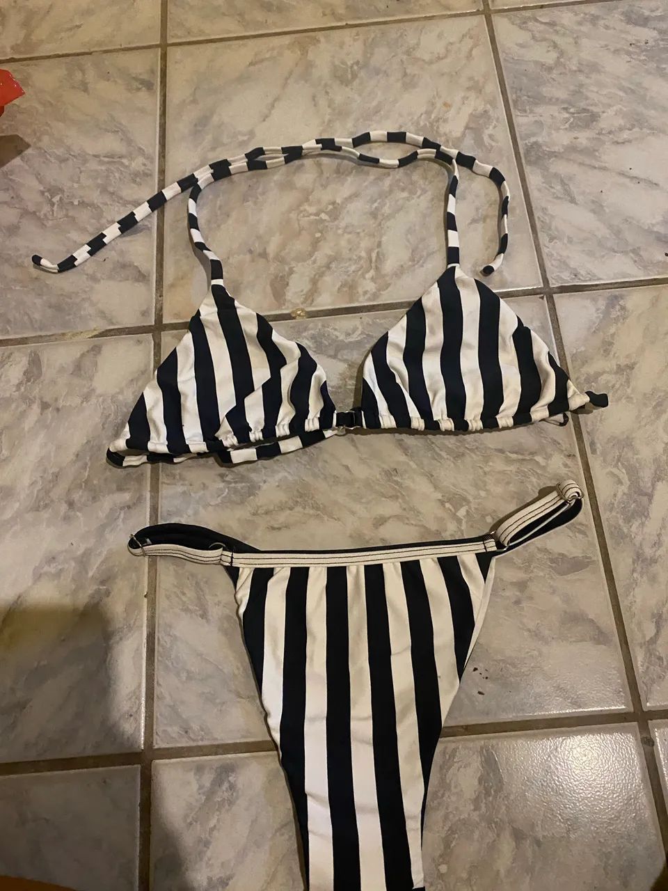? FACÇÃO DE COSTURA - ROUPAS E BIQUÍNIS ? - Foto 5
