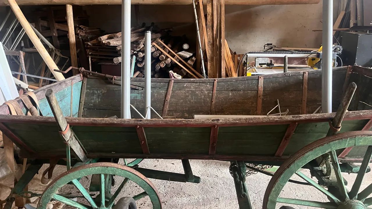 Carroça antiga  - Foto 2
