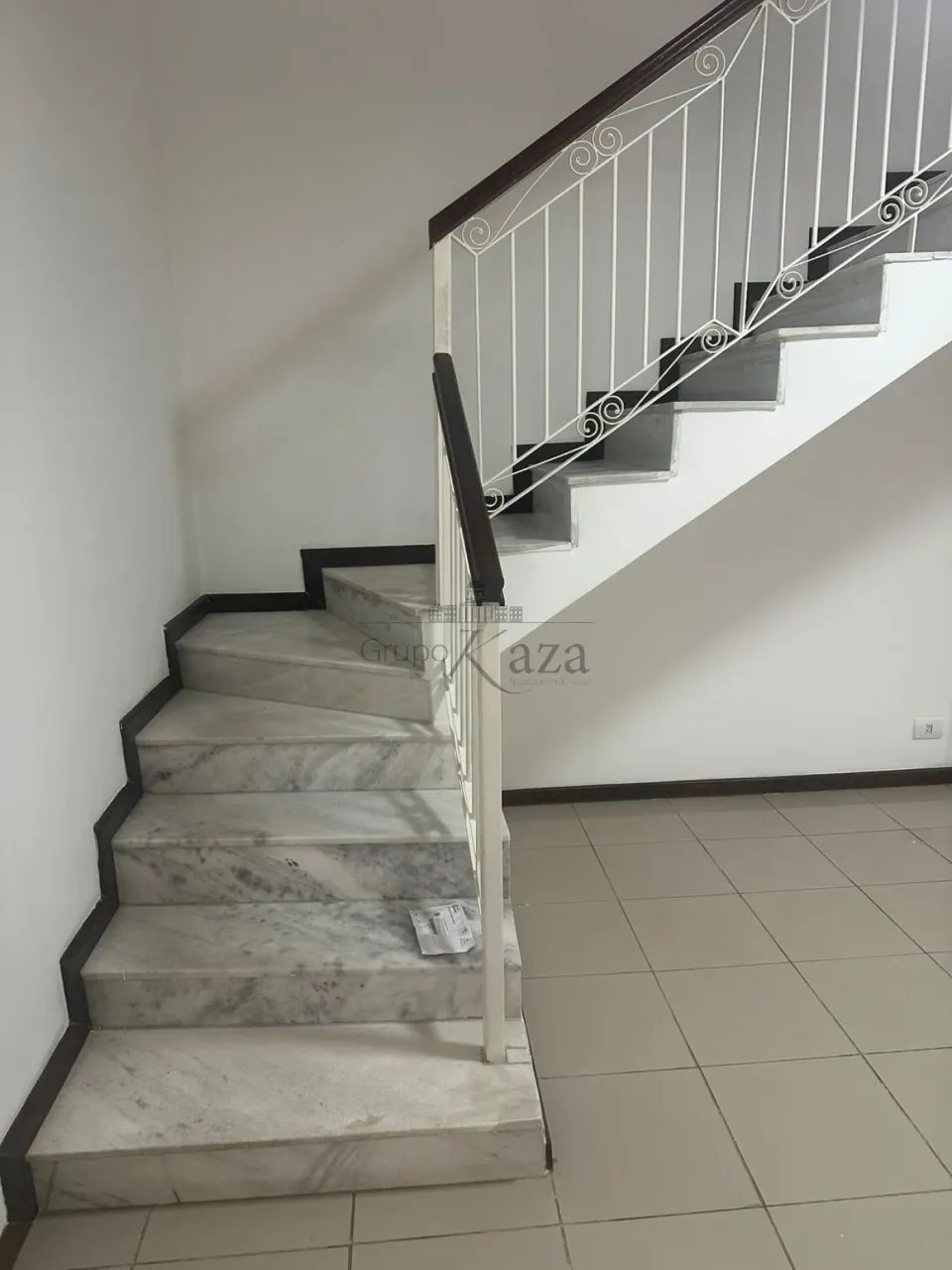 Casa Sobrado - Jardim Augusta - 4 Dormitórios - 250m². - Foto 5