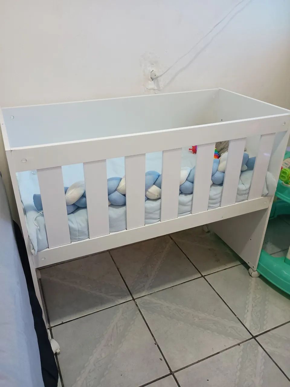 Mini berço multiuso com colchão 