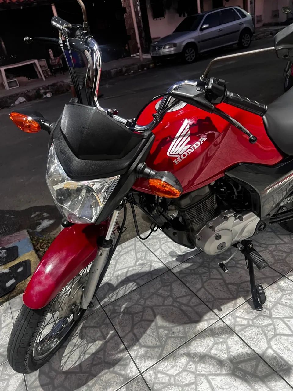 CG 125i  - Foto 3