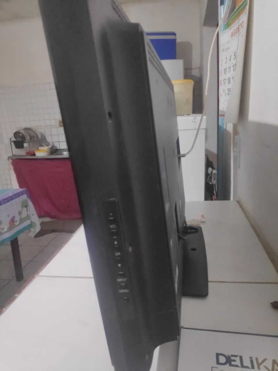 Tv AOC 32 polegadas  - Foto 2