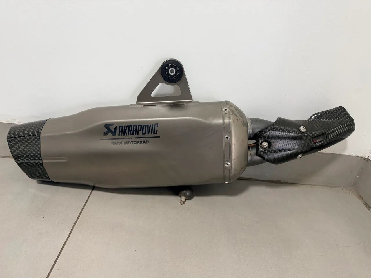 Escapamento akrapovic 