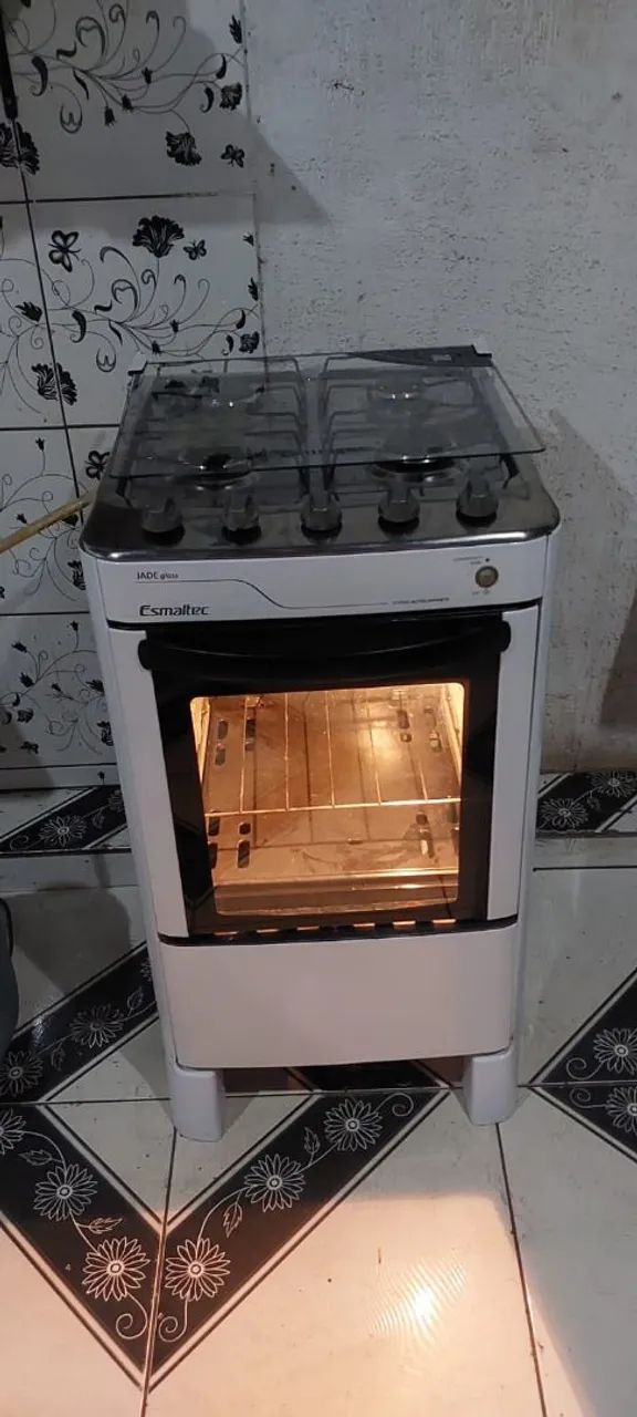 Ótimo fogão esmaltec 4. Bocas com Acendimento AUTOMÁTICO  - Foto 3