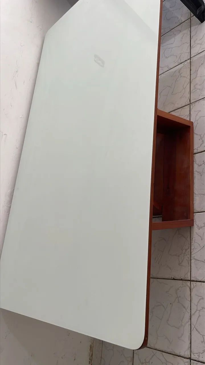 Vendo mesa de jantar com 6 cadeiras  - Foto 3