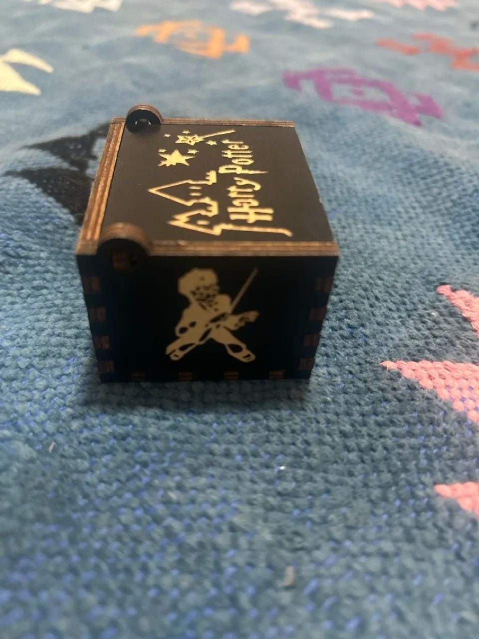 Caixinha de Música Harry Potter Plataforma 9¾ - Manivela - Foto 5
