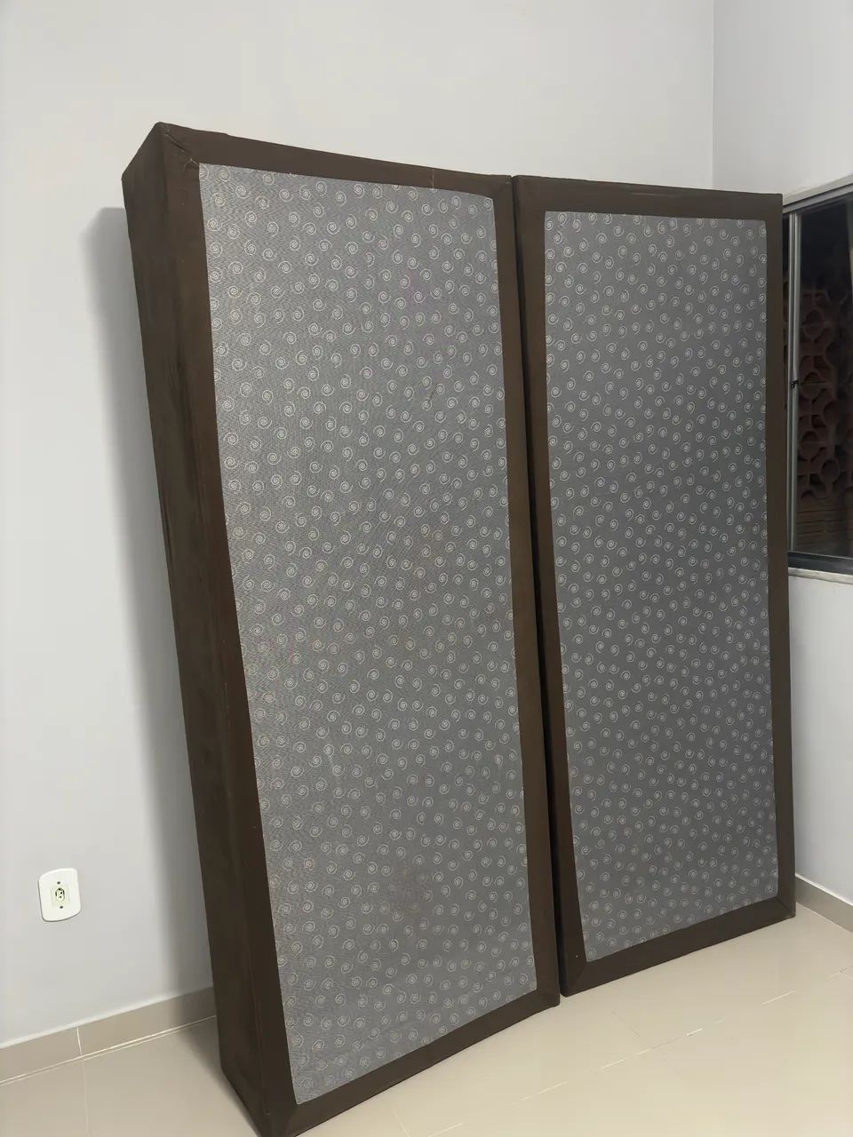 Cama box queen