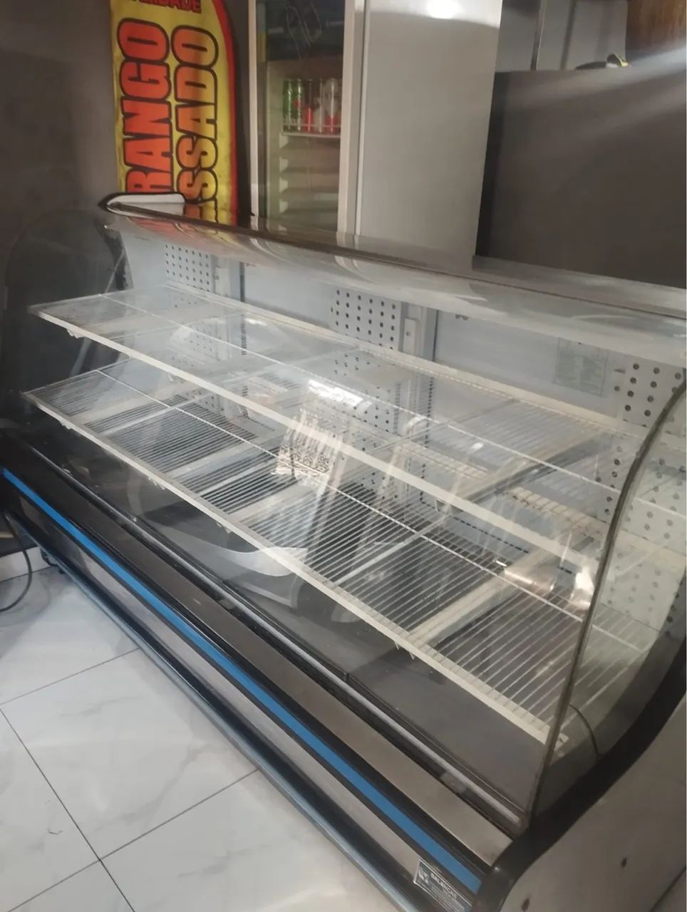 Vendo freezer refrigerado - Foto 2