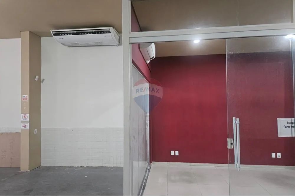 RE/MAX ALUGA Galpão Comercial com fácil acesso e inúmeras possibilidades em Vinhedo, SP po - Foto 6