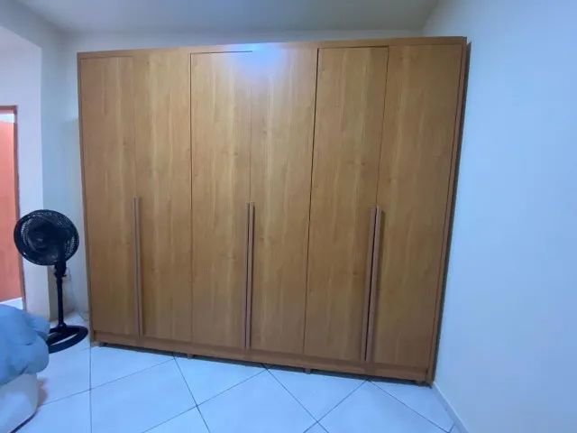 Guarda-roupa de casal