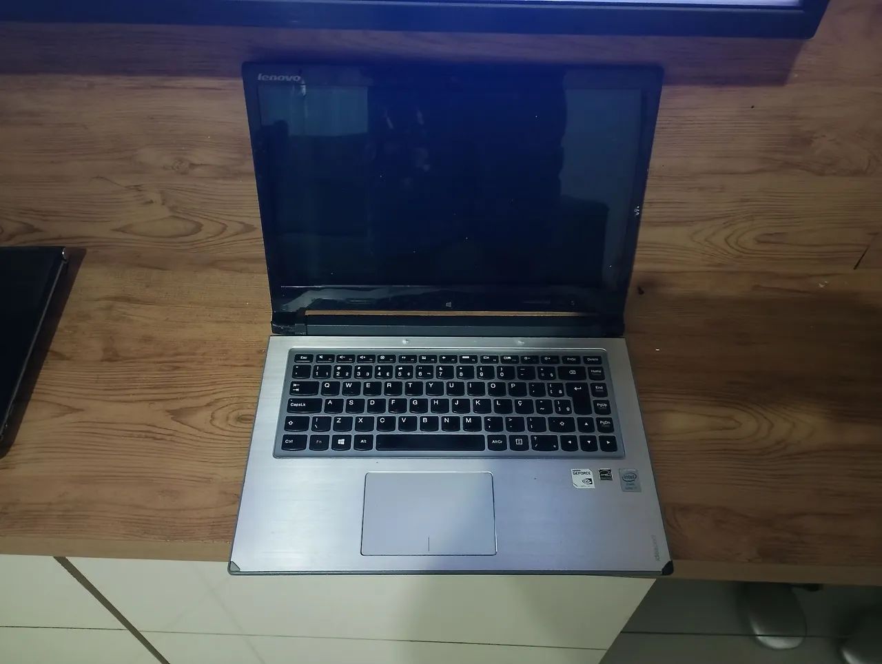 Carcaça notebook Lenovo com