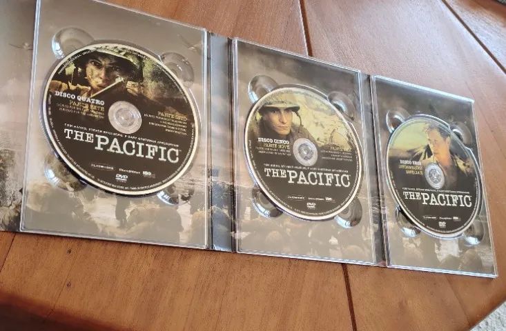 Box Lata DVD The Pacific - HBO - 6 discos - Foto 3