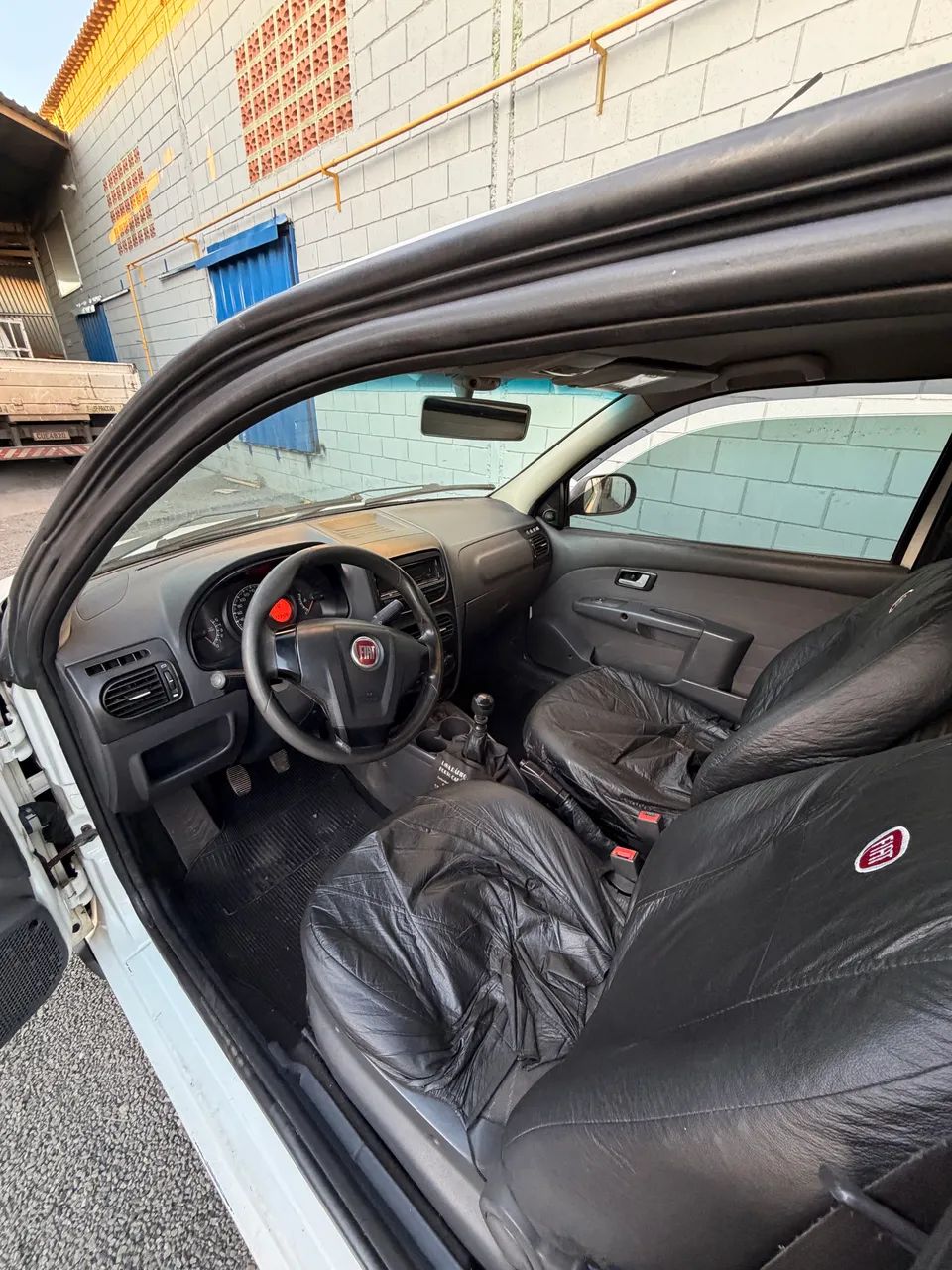 Fiat Strada Working 1.4 MPI Fire Flex 8V CS 2014 - Foto 5
