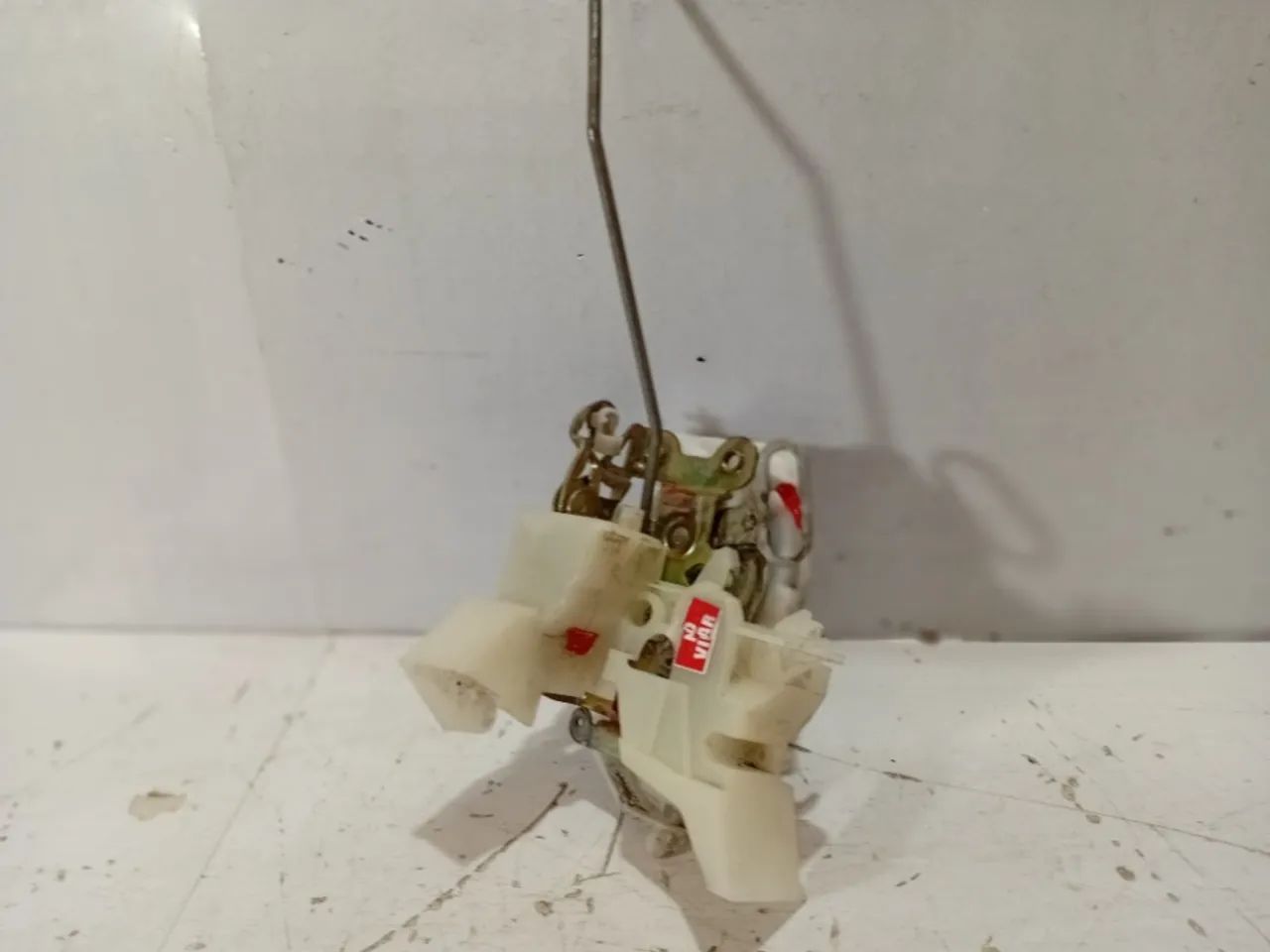 Fechadura Dianteira Esquerda Honda Fit Lxl 2004 - Peças para