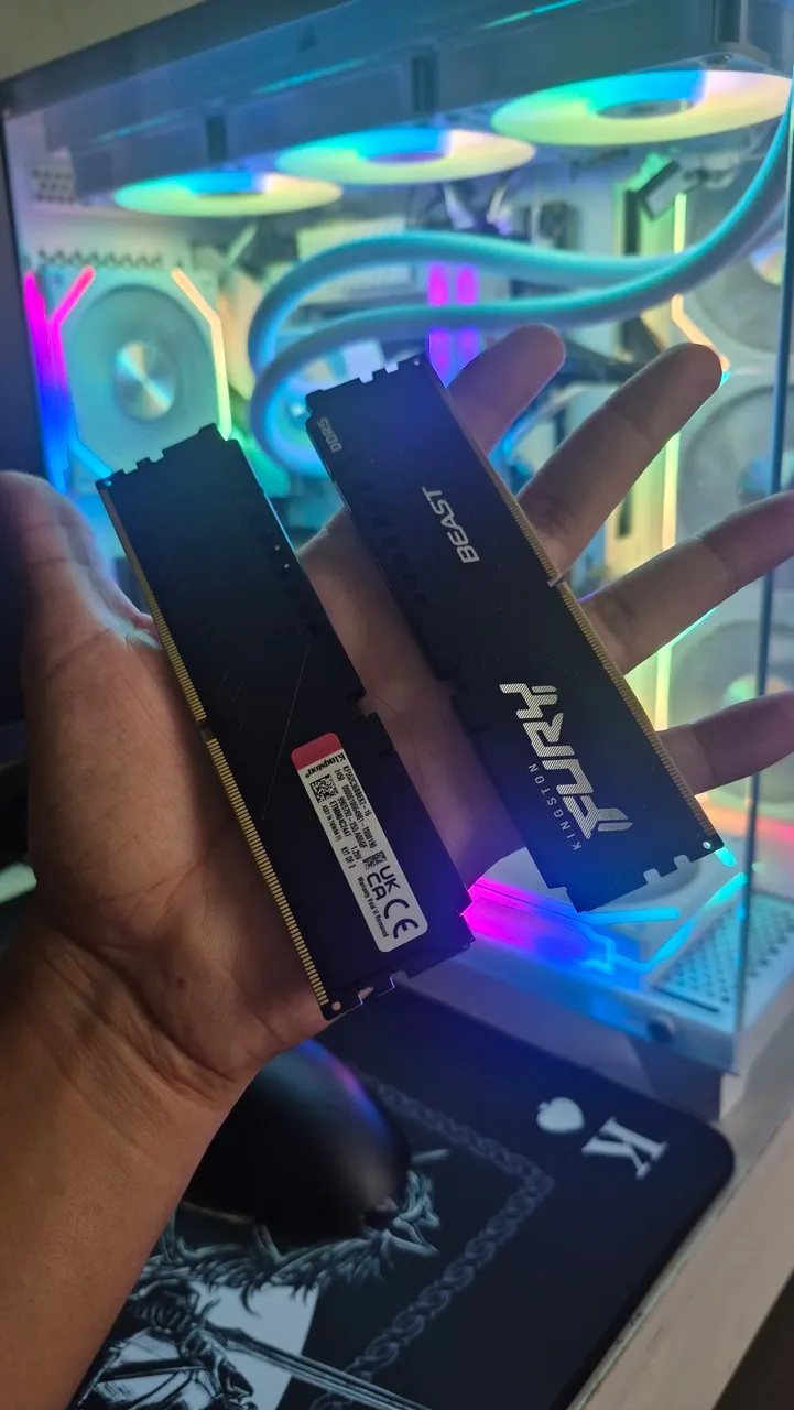 Kit 2x Memória RAM SAMSUNG 8GB DDR5 5600 (16GB) - Memória RAM