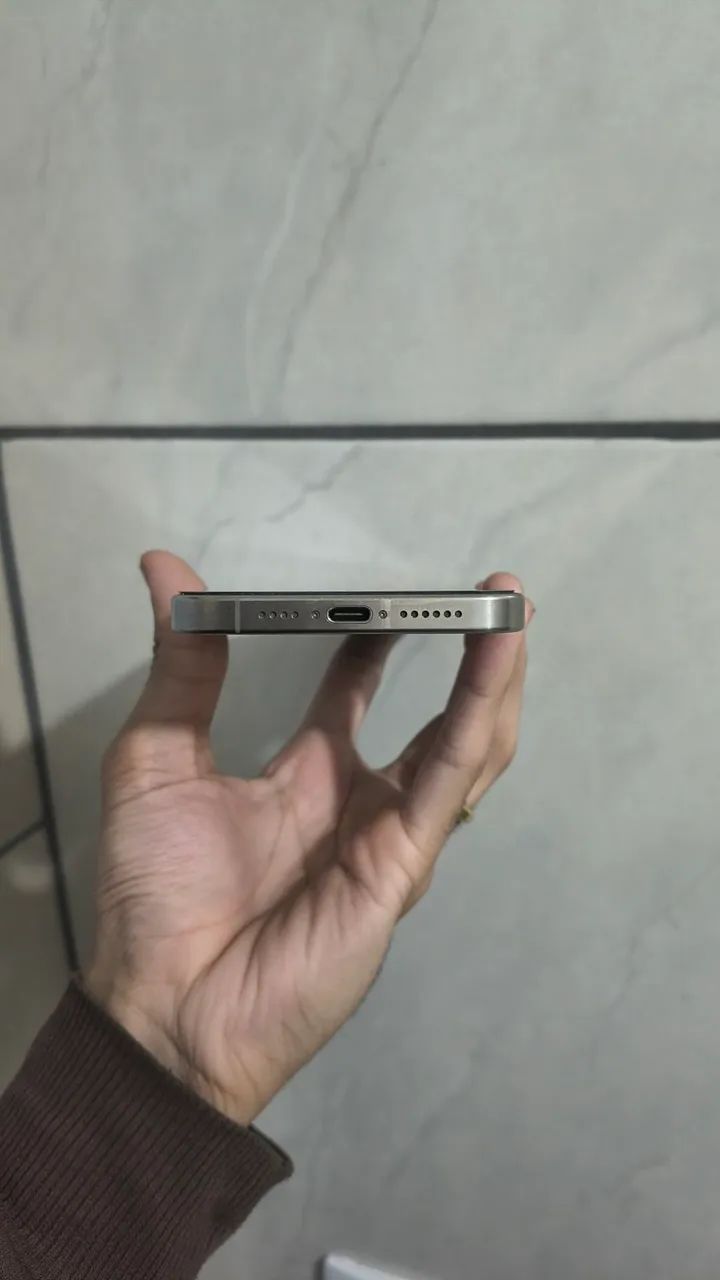 iPhone 15 Pro Max - 256GB 89% - Foto 4