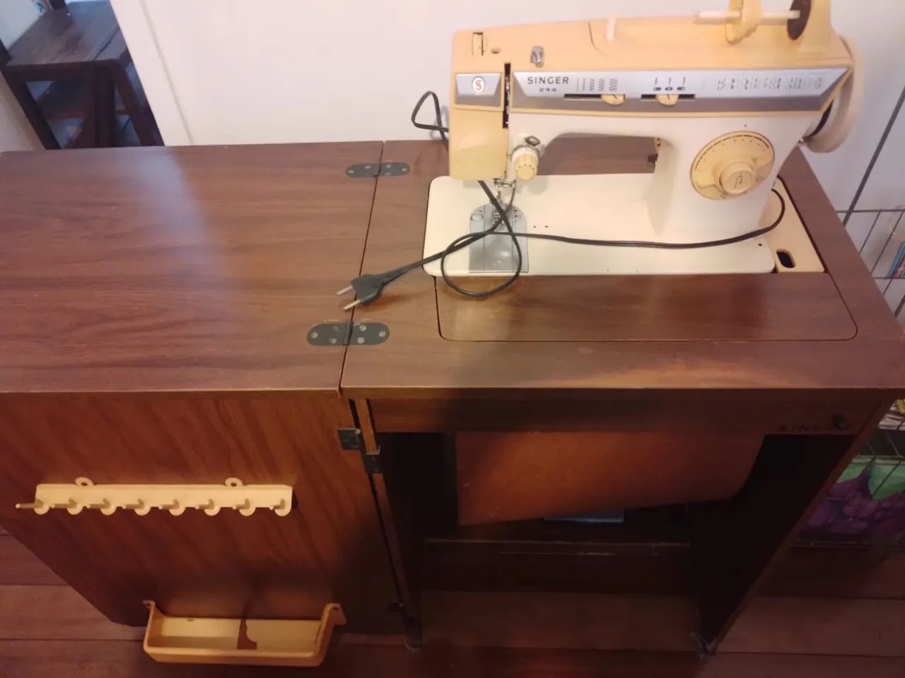 Singer 244 costura