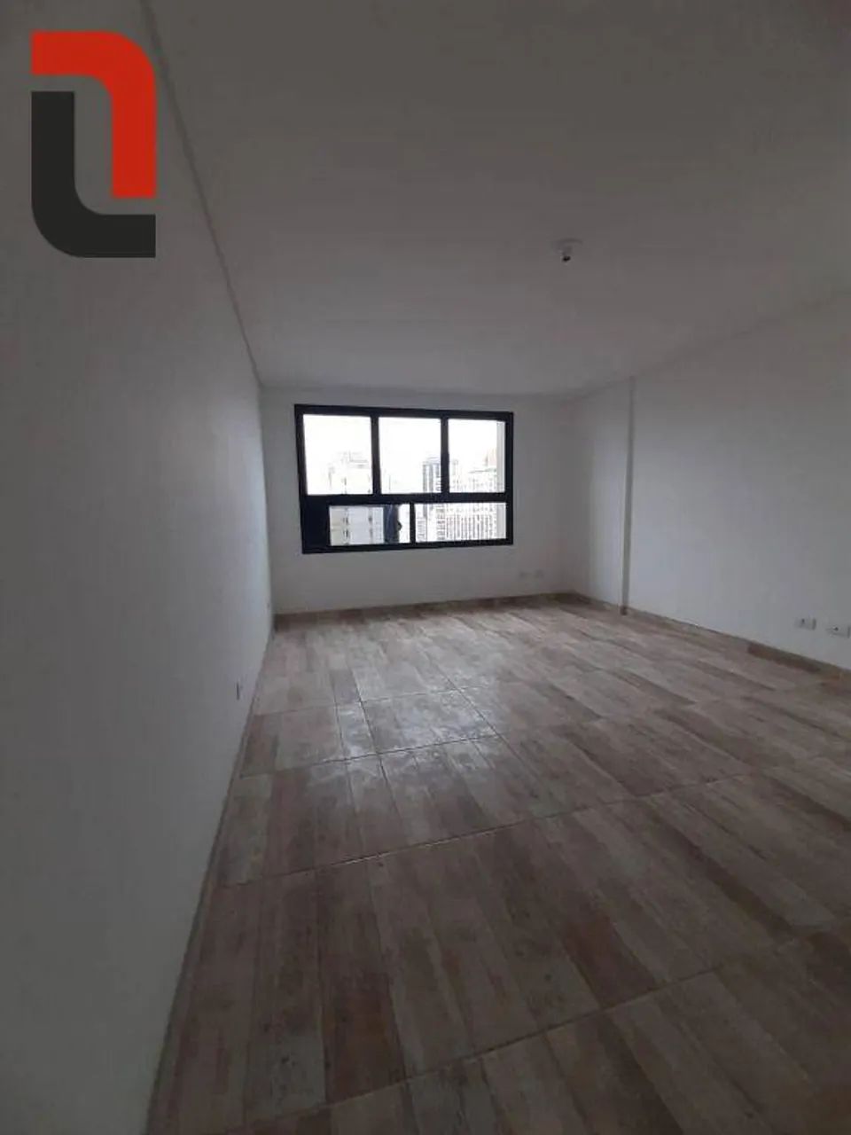 Sala comercial para venda por R$ 170.000 ou aluguel por R$ 600,00/mês - Centro - Curitiba/ - Foto 4