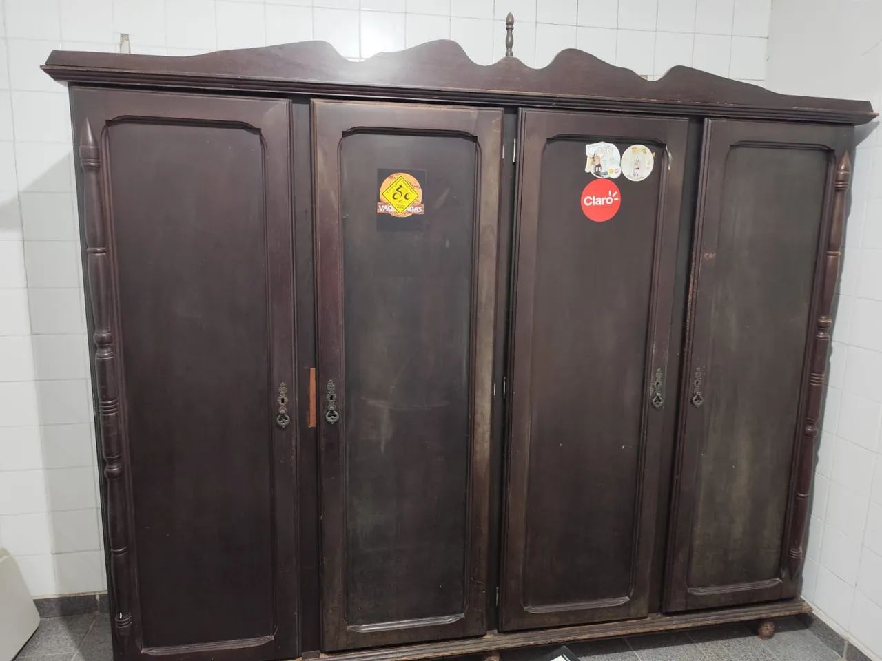 Vendo um Guarda roupa