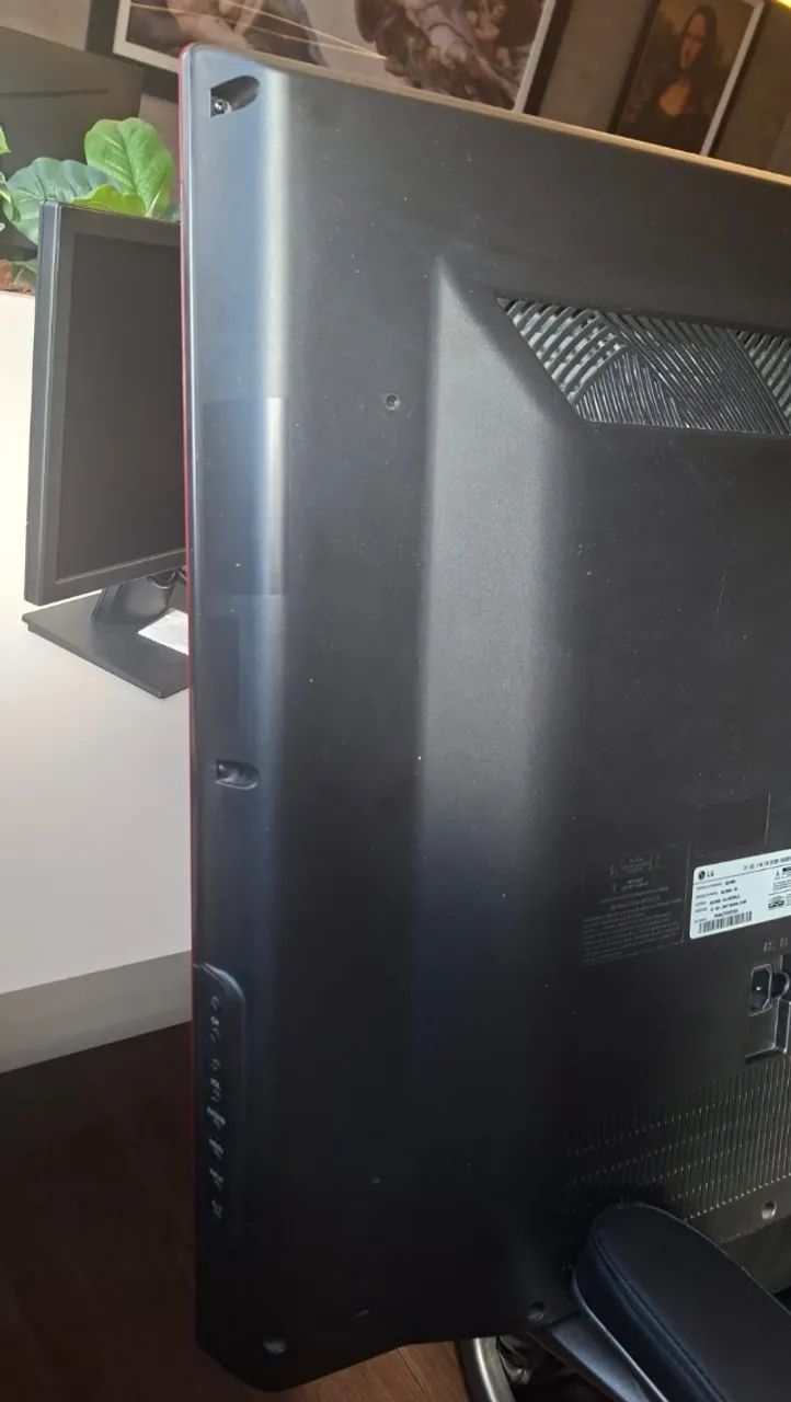 TV LG 42LD650 - Excelente estado de conservação - Sem defeitos  - Foto 4