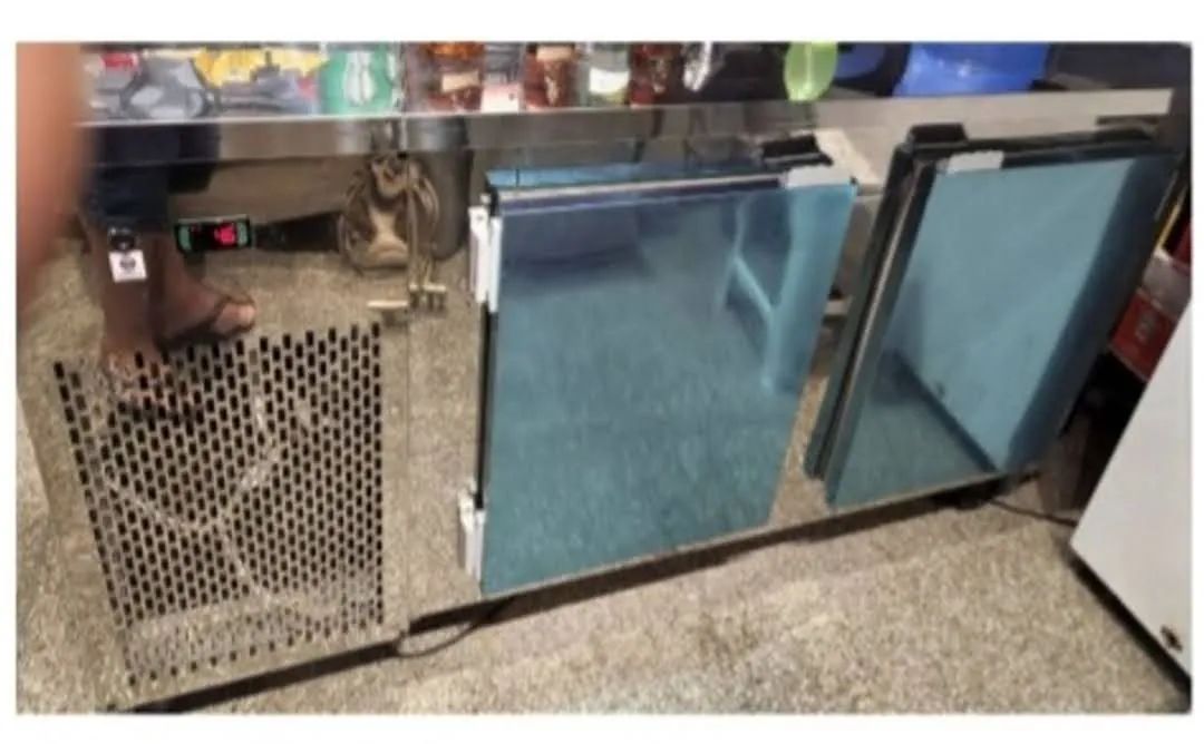 Balcão de serviços Marca Frilux, modelo RF-38 - Foto 4