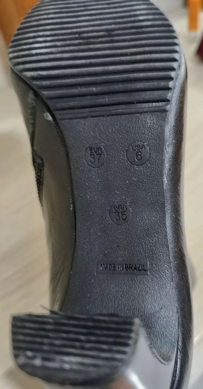Bota feminina cano curto couro  - Foto 4