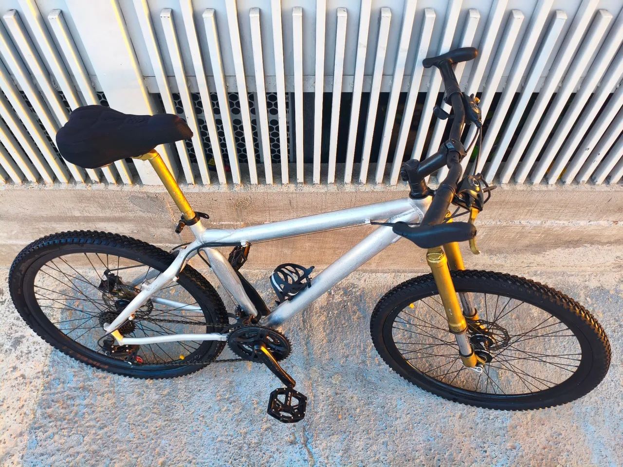 Bicicleta  *URGENTE* - Foto 3