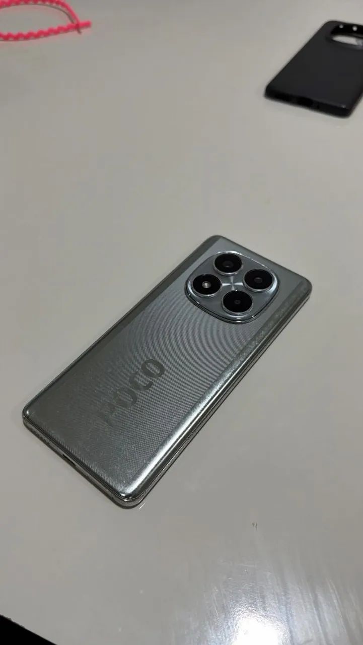 Celular poco x7 5g. Novo comprado em março - Foto 2