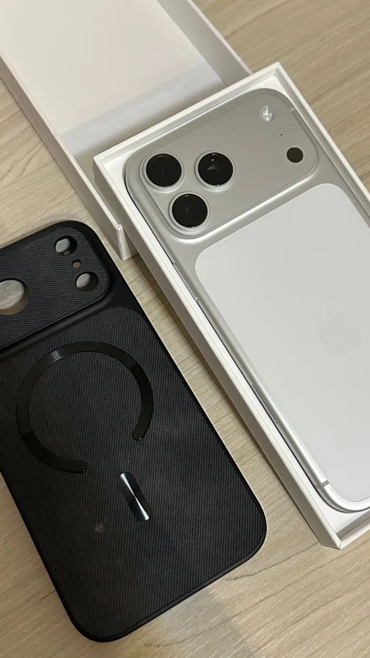 iphone 17 Pro Max Prata - Foto 2
