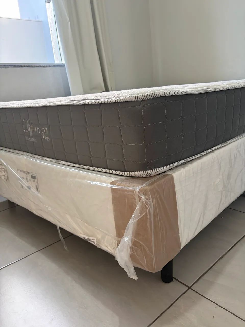 Cama de casal molas ensacadas marca Anjos